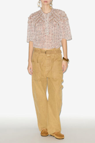 Carmen-bluse i bomullsvoile med trykk og rynker Carmen-bluse i bomullsvoile med trykk og rynker
