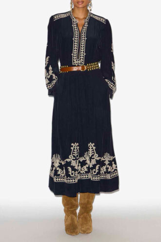 Feliana lang brodert kreppkjole