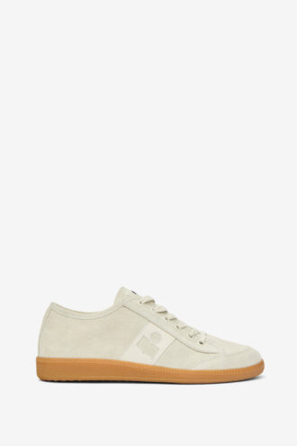 Klyce lave sneakers i semsket skinn