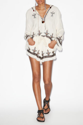 Kriss broderte shorts i gasbind