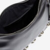 Oskan Soft Zip Bag i studded okseskinn