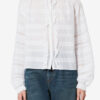 Peline bomullsbluse med blomsterblonder Peline bomullsbluse med blomsterblonder
