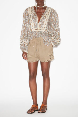 Safa korte shorts med broderi Safa korte shorts med broderi