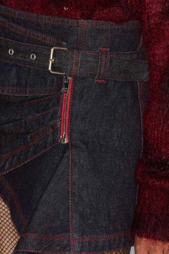Siyen drapert miniskjørt i denim