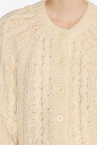 Yara kabelstrikket cardigan Yara kabelstrikket cardigan