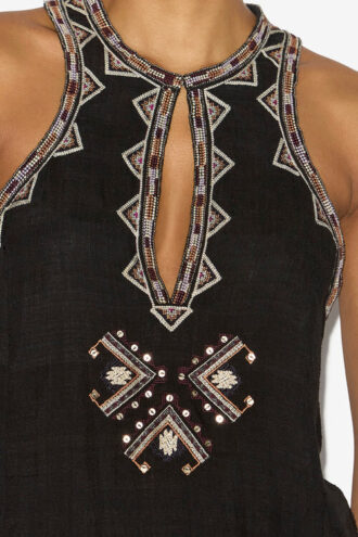 Zahara brodert topp i matka-silke