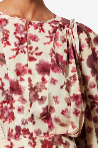 Zarga kort topp i stretch-silke med print