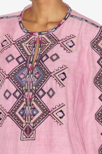 Zelda brodert Matka-silkebluse Zelda brodert Matka-silkebluse